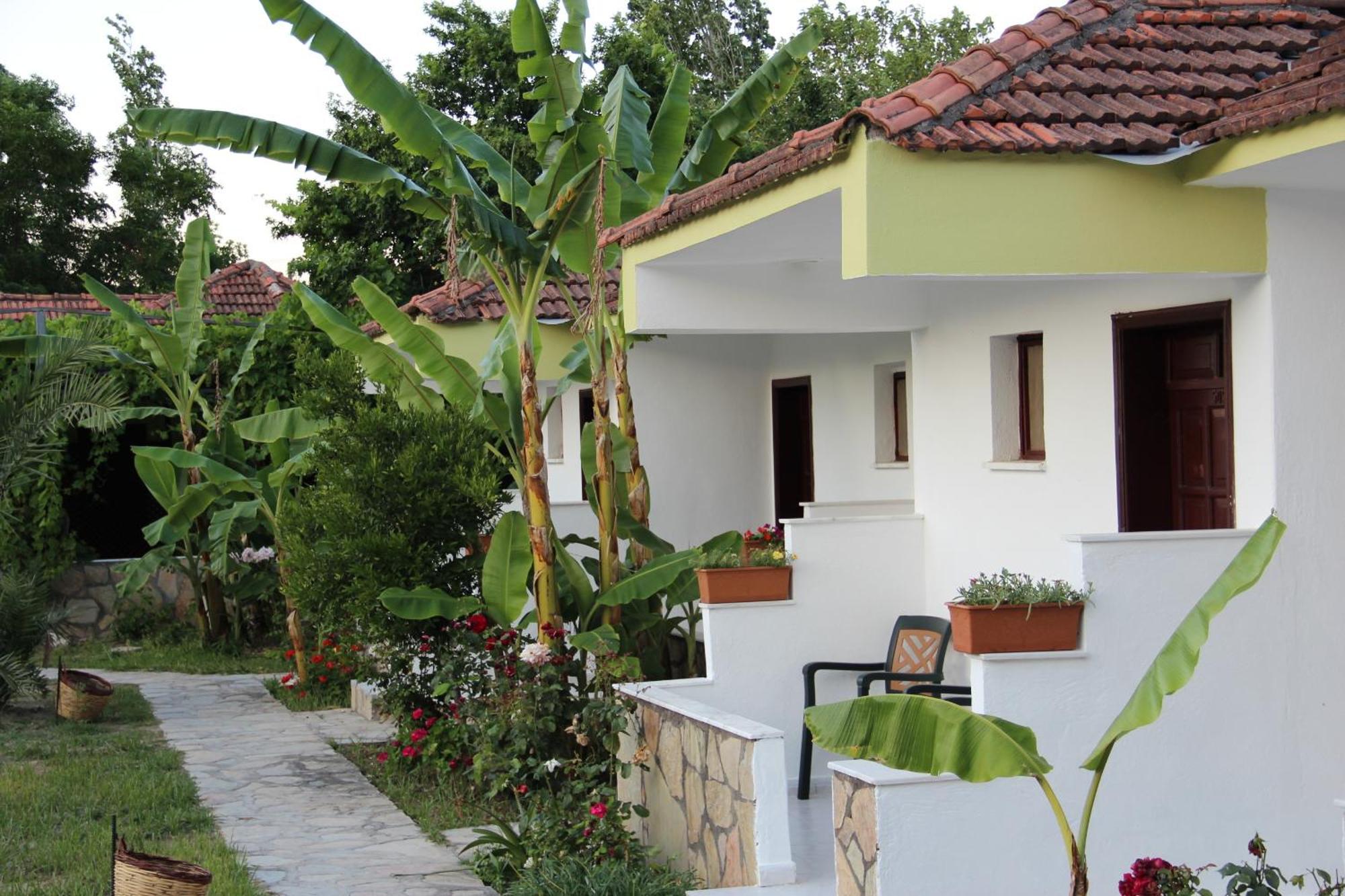 Hotel Riverside 2*