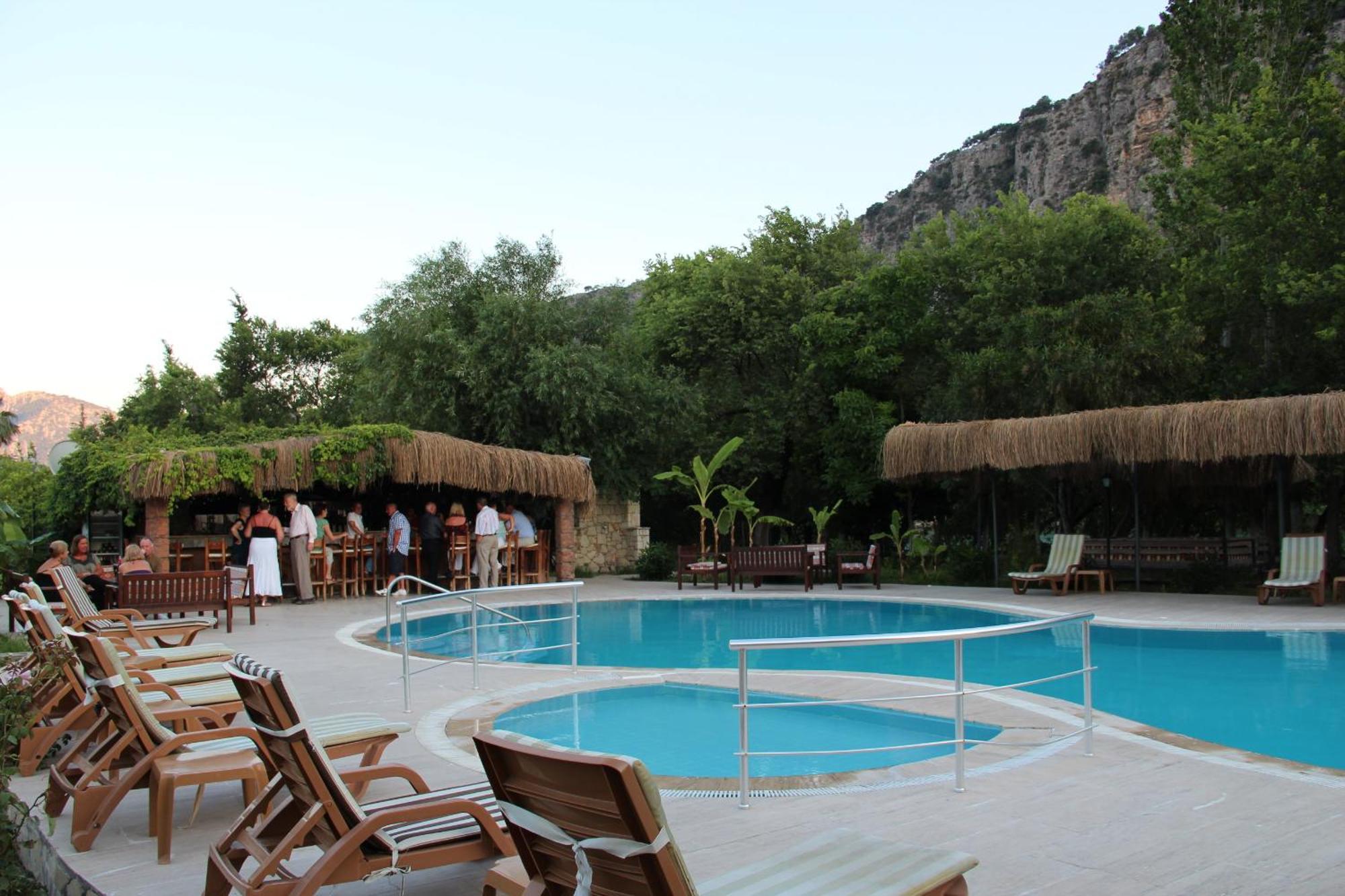 Riverside Dalyan