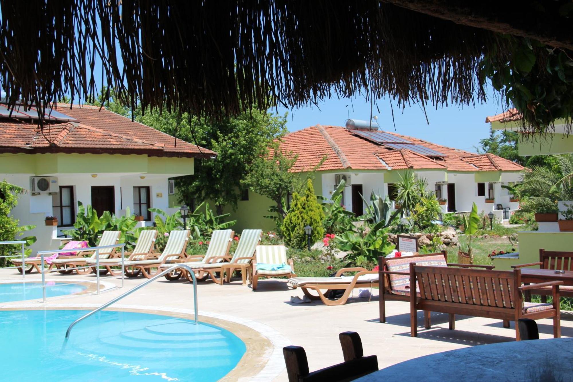 Riverside Dalyan